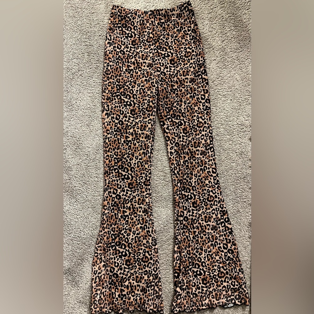 Leopard flare pants
